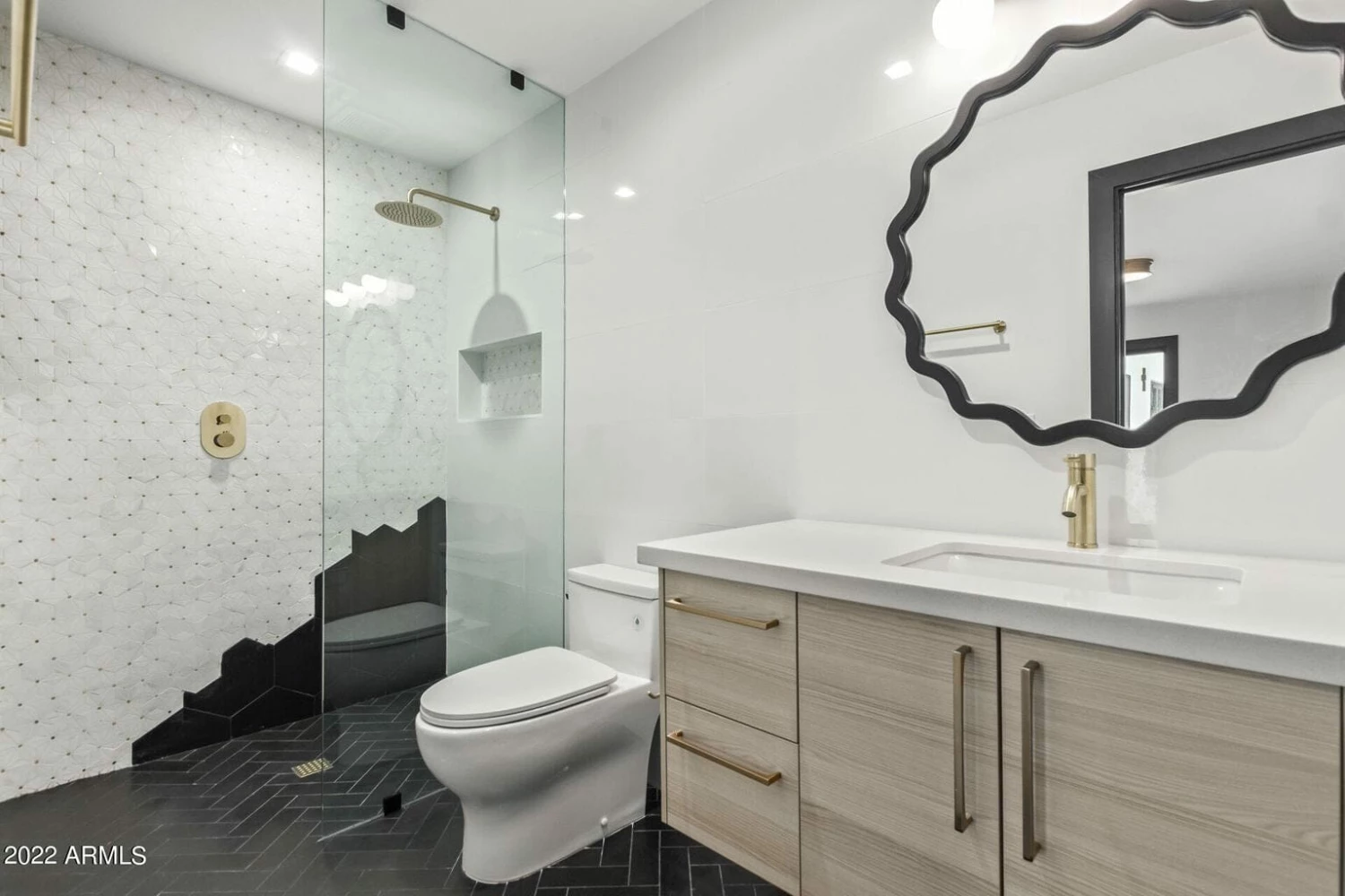 FS308 - Round Single Hole Lavatory Faucet - Image 7